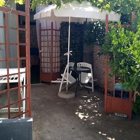 Isabele Apartment Brodarica  Luaran gambar