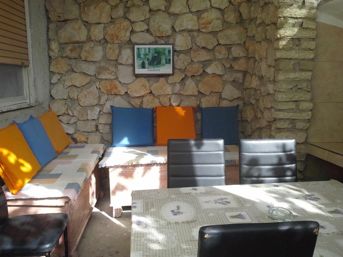 Isabele Apartment Brodarica  Luaran gambar
