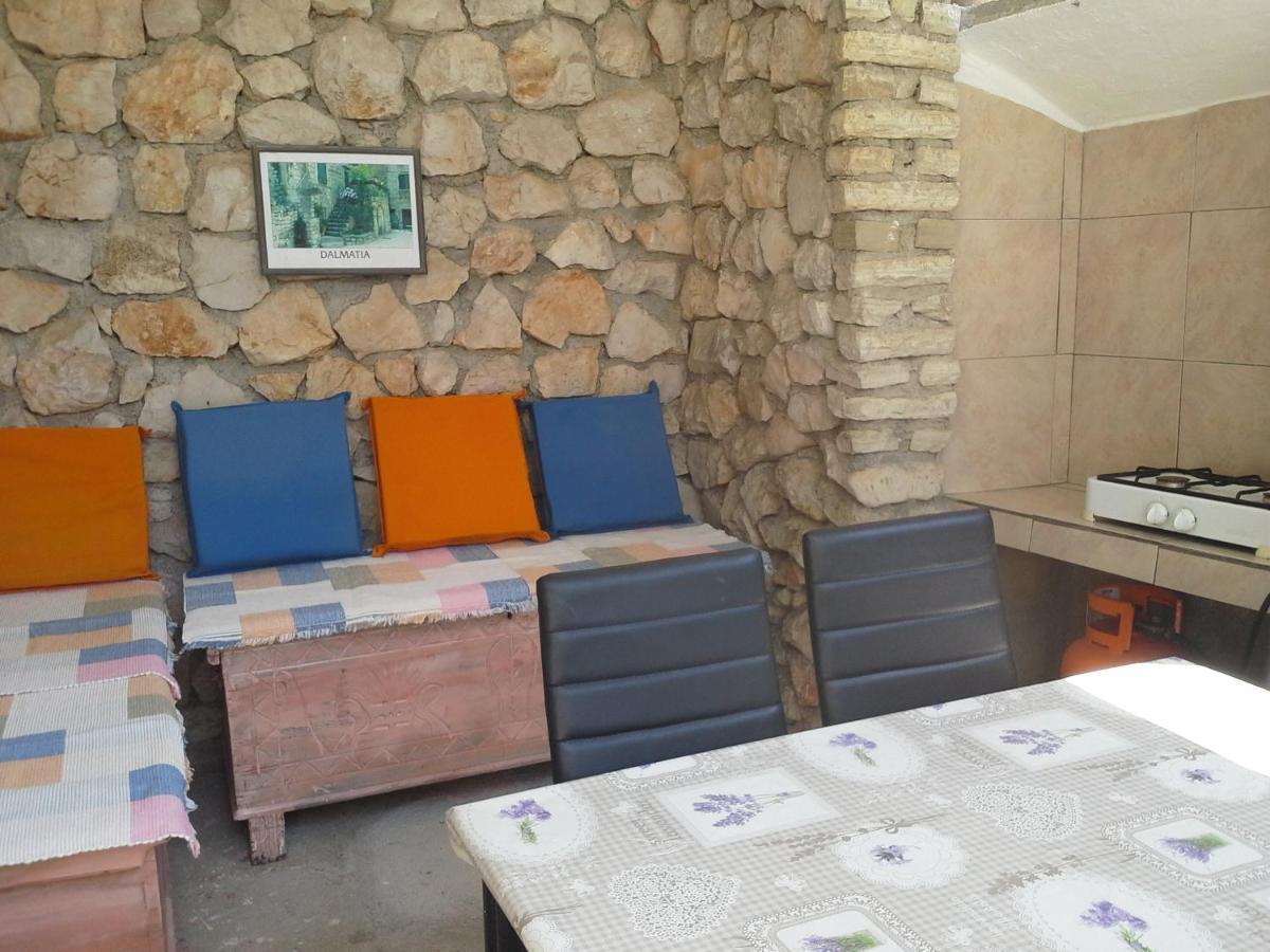 Isabele Apartment Brodarica  Luaran gambar